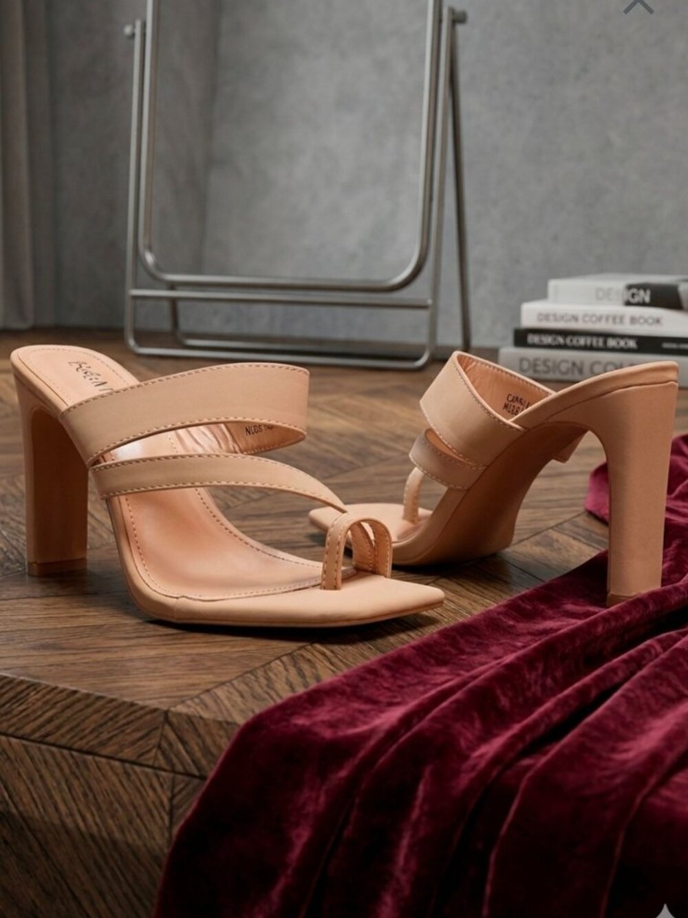 Strappy Nude Heeled Mules With Toe Ring Design Square Toe & Block Heel Womens St